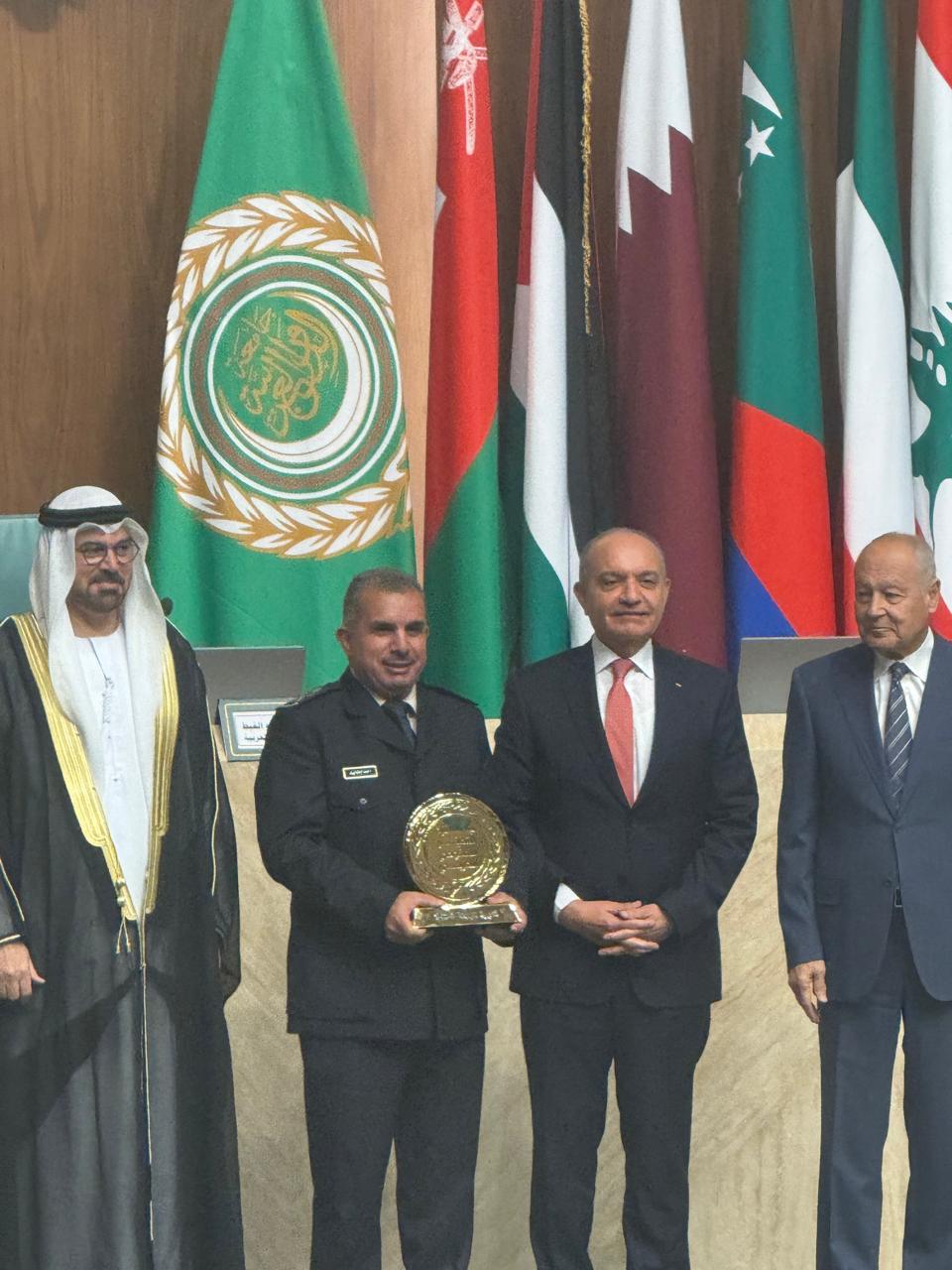 الجمارك_الأردنية_تحصد_المركز_الأول_كأفضل_مؤسسة_حكومية_على_مستوى_الوطن_العربي